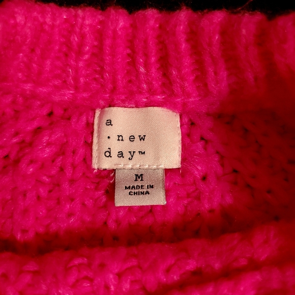 Sweater - Picture 3 of 4